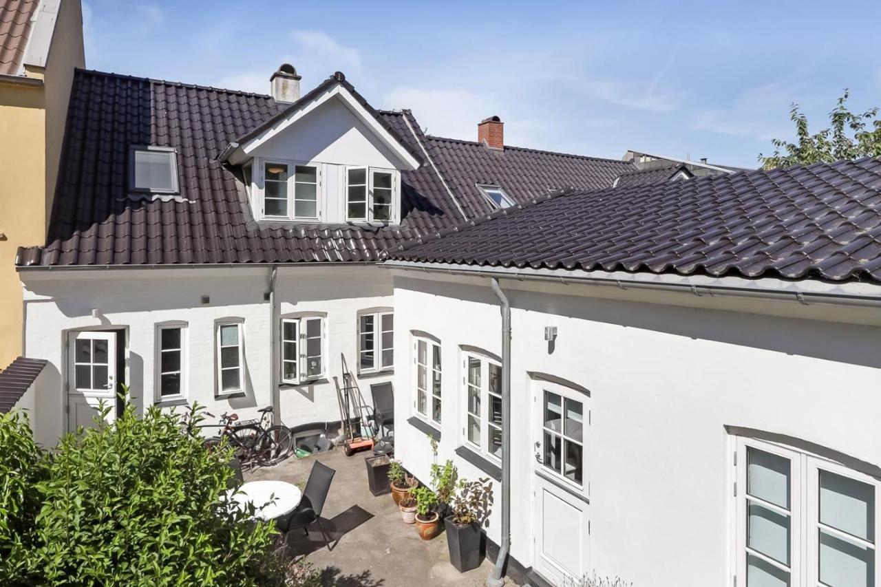 Professor Labri Apartments Odense Extérieur photo